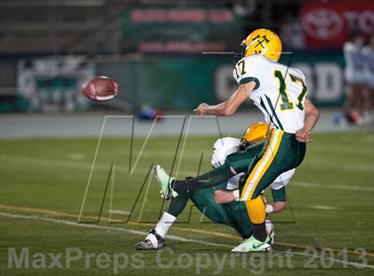 Thumbnail 3 in Holtville vs. Crawford (CIF SDS D5 Final) photogallery.