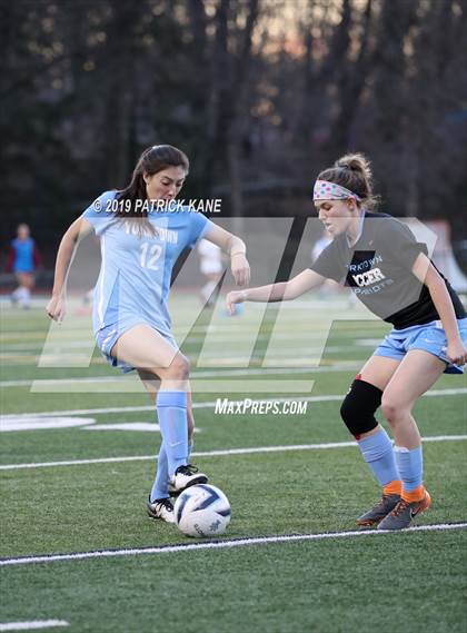 Thumbnail 1 in Oakton @ Yorktown photogallery.