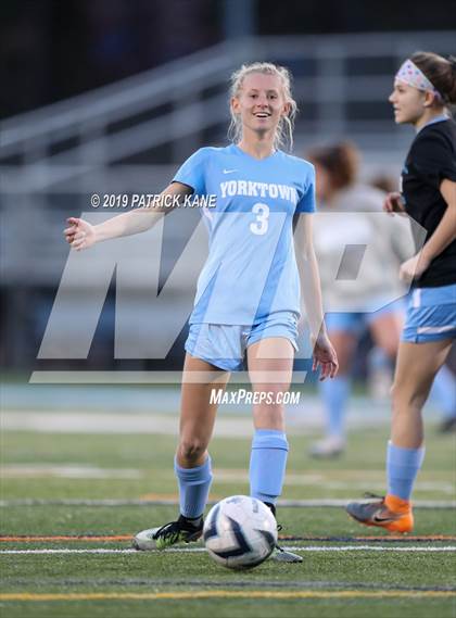 Thumbnail 3 in Oakton @ Yorktown photogallery.