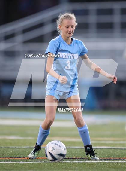 Thumbnail 2 in Oakton @ Yorktown photogallery.
