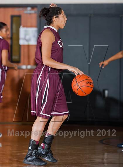 Thumbnail 1 in Cy-Fair vs. Dawson (McDonald's Texas Invitational) photogallery.