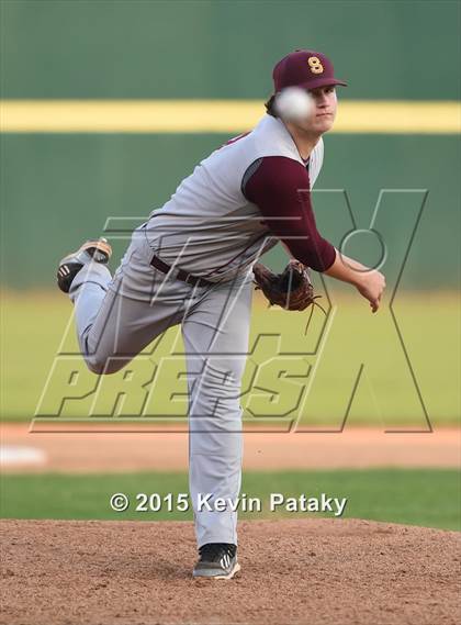 Thumbnail 3 in Sheehan vs. East Catholic (CIAC Class M Semifinal) photogallery.