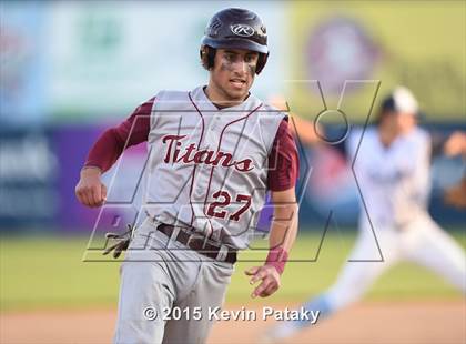 Thumbnail 3 in Sheehan vs. East Catholic (CIAC Class M Semifinal) photogallery.