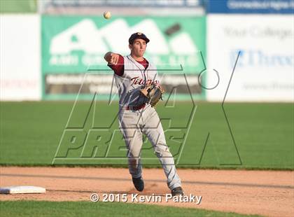 Thumbnail 3 in Sheehan vs. East Catholic (CIAC Class M Semifinal) photogallery.