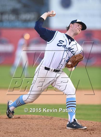 Thumbnail 3 in Sheehan vs. East Catholic (CIAC Class M Semifinal) photogallery.