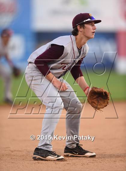 Thumbnail 1 in Sheehan vs. East Catholic (CIAC Class M Semifinal) photogallery.