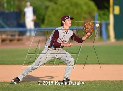 Thumbnail 3 in Sheehan vs. East Catholic (CIAC Class M Semifinal) photogallery.