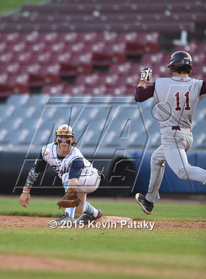 Thumbnail 2 in Sheehan vs. East Catholic (CIAC Class M Semifinal) photogallery.