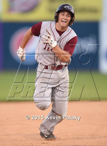 Thumbnail 2 in Sheehan vs. East Catholic (CIAC Class M Semifinal) photogallery.