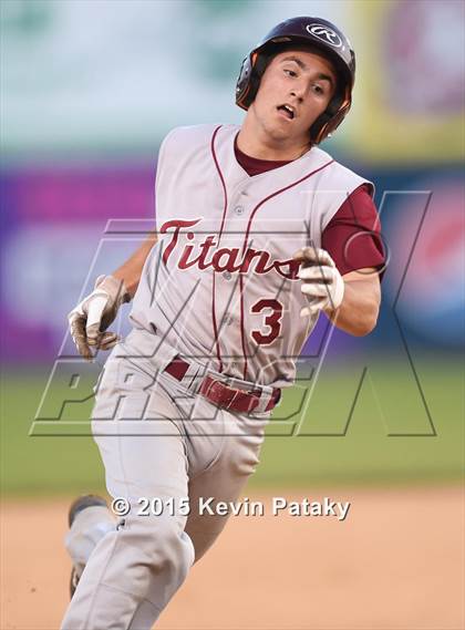 Thumbnail 2 in Sheehan vs. East Catholic (CIAC Class M Semifinal) photogallery.