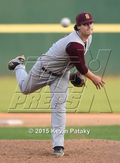Thumbnail 2 in Sheehan vs. East Catholic (CIAC Class M Semifinal) photogallery.