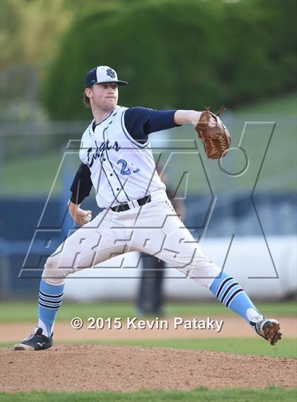 Thumbnail 3 in Sheehan vs. East Catholic (CIAC Class M Semifinal) photogallery.