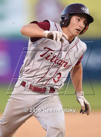 Thumbnail 2 in Sheehan vs. East Catholic (CIAC Class M Semifinal) photogallery.