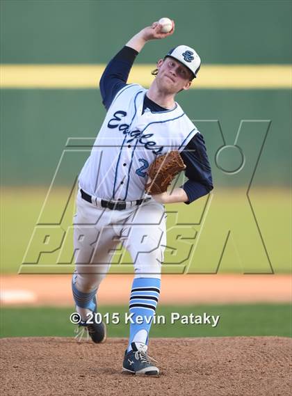 Thumbnail 3 in Sheehan vs. East Catholic (CIAC Class M Semifinal) photogallery.