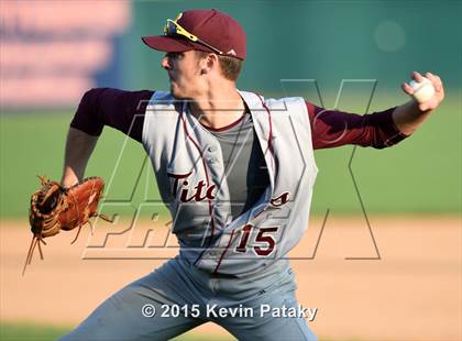 Thumbnail 2 in Sheehan vs. East Catholic (CIAC Class M Semifinal) photogallery.