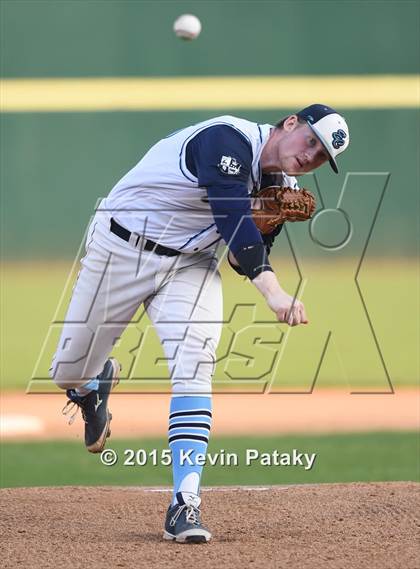 Thumbnail 3 in Sheehan vs. East Catholic (CIAC Class M Semifinal) photogallery.