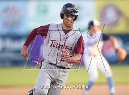 Thumbnail 1 in Sheehan vs. East Catholic (CIAC Class M Semifinal) photogallery.