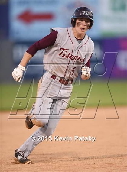 Thumbnail 1 in Sheehan vs. East Catholic (CIAC Class M Semifinal) photogallery.