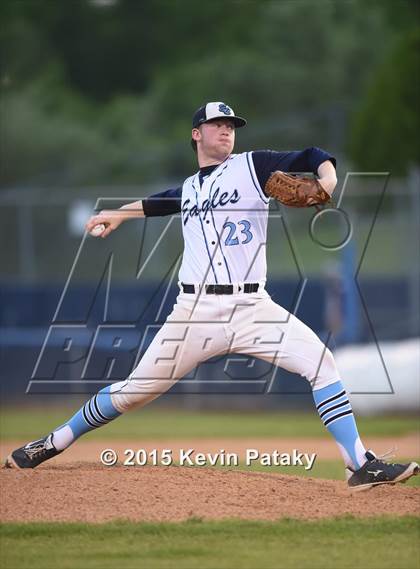 Thumbnail 3 in Sheehan vs. East Catholic (CIAC Class M Semifinal) photogallery.