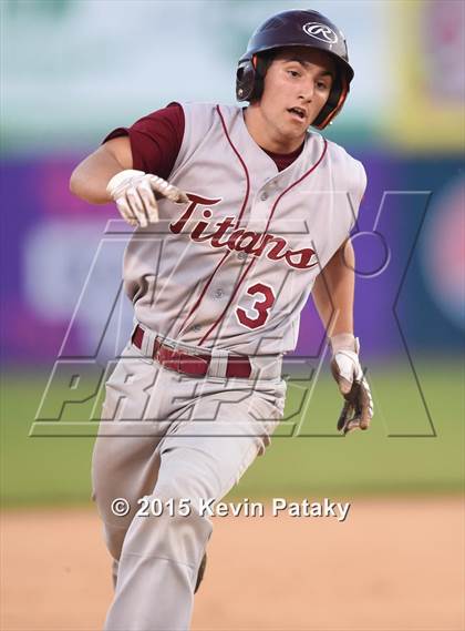 Thumbnail 1 in Sheehan vs. East Catholic (CIAC Class M Semifinal) photogallery.