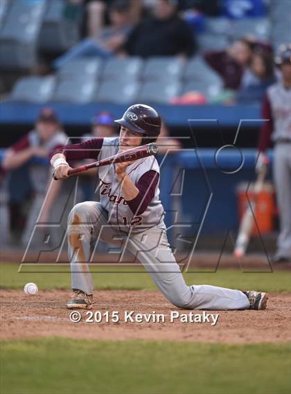 Thumbnail 2 in Sheehan vs. East Catholic (CIAC Class M Semifinal) photogallery.