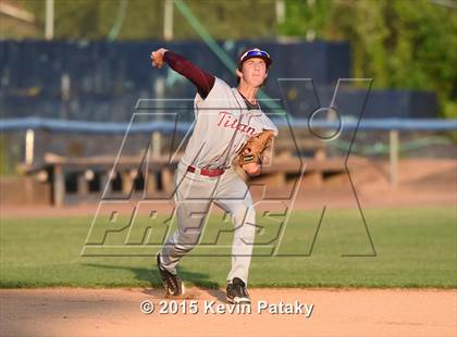 Thumbnail 3 in Sheehan vs. East Catholic (CIAC Class M Semifinal) photogallery.