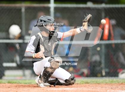 Thumbnail 2 in Bishop Grimes vs Phoenix photogallery.