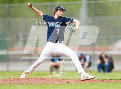 Thumbnail 3 in Bishop Grimes vs Phoenix photogallery.