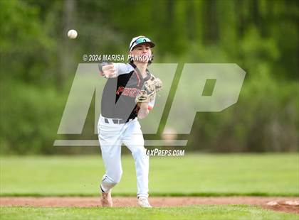Thumbnail 2 in Bishop Grimes vs Phoenix photogallery.