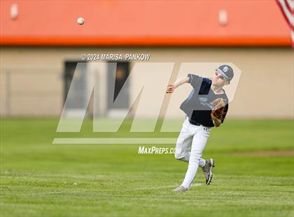 Thumbnail 3 in Bishop Grimes vs Phoenix photogallery.