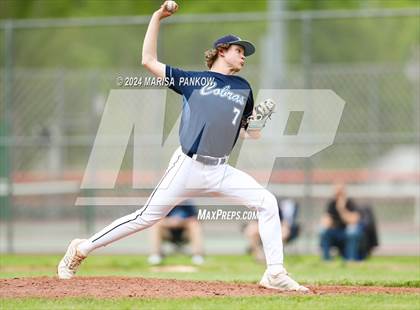 Thumbnail 2 in Bishop Grimes vs Phoenix photogallery.