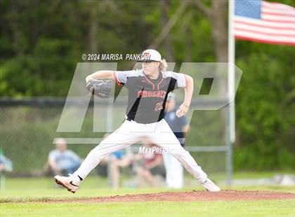 Thumbnail 3 in Bishop Grimes vs Phoenix photogallery.