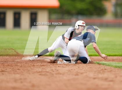 Thumbnail 2 in Bishop Grimes vs Phoenix photogallery.