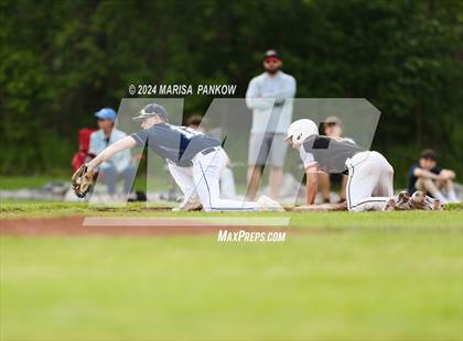 Thumbnail 2 in Bishop Grimes vs Phoenix photogallery.