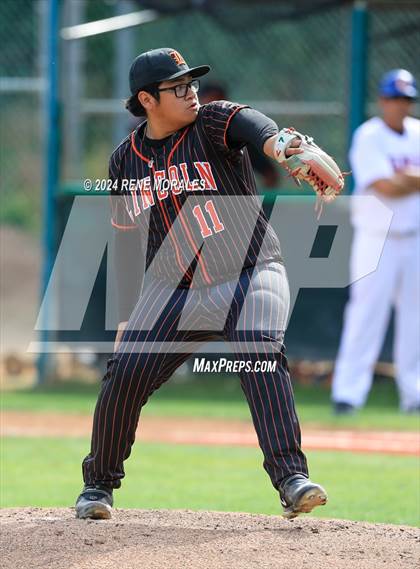Thumbnail 2 in Lincoln vs University (CIF LACS D3 Final) photogallery.