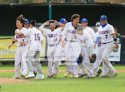 Thumbnail 2 in Lincoln vs University (CIF LACS D3 Final) photogallery.