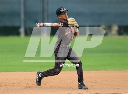 Thumbnail 3 in Lincoln vs University (CIF LACS D3 Final) photogallery.