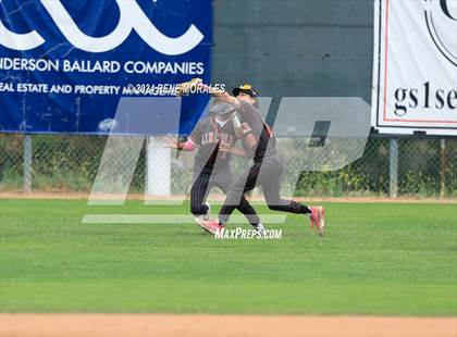 Thumbnail 1 in Lincoln vs University (CIF LACS D3 Final) photogallery.