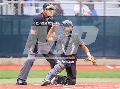 Thumbnail 2 in Lincoln vs University (CIF LACS D3 Final) photogallery.