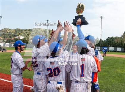 Thumbnail 2 in Lincoln vs University (CIF LACS D3 Final) photogallery.