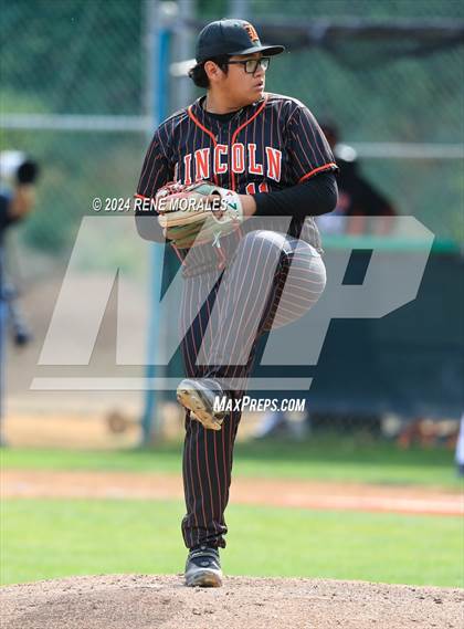 Thumbnail 1 in Lincoln vs University (CIF LACS D3 Final) photogallery.