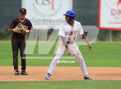 Thumbnail 1 in Lincoln vs University (CIF LACS D3 Final) photogallery.
