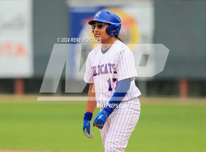 Thumbnail 2 in Lincoln vs University (CIF LACS D3 Final) photogallery.