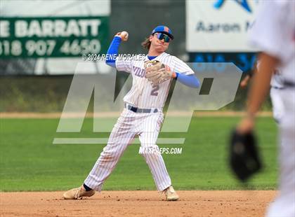 Thumbnail 1 in Lincoln vs University (CIF LACS D3 Final) photogallery.