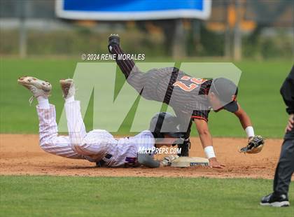 Thumbnail 2 in Lincoln vs University (CIF LACS D3 Final) photogallery.