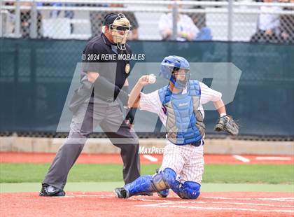 Thumbnail 1 in Lincoln vs University (CIF LACS D3 Final) photogallery.