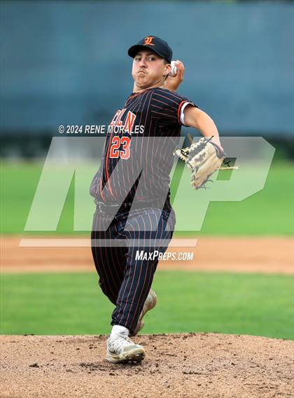 Thumbnail 2 in Lincoln vs University (CIF LACS D3 Final) photogallery.