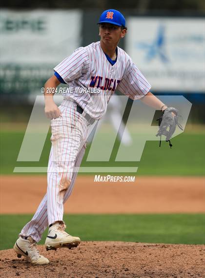 Thumbnail 1 in Lincoln vs University (CIF LACS D3 Final) photogallery.