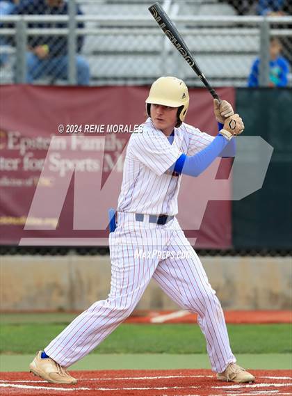 Thumbnail 1 in Lincoln vs University (CIF LACS D3 Final) photogallery.