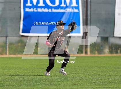 Thumbnail 3 in Lincoln vs University (CIF LACS D3 Final) photogallery.